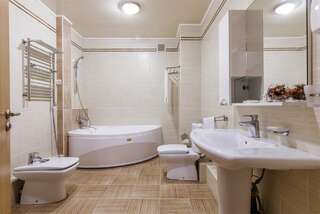 Гостиница Платан Краснодар Двухкомнатный "Люкс"-3