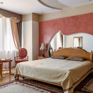 Гостиница Платан Краснодар Люкс-Бизнес трехкомнатный-6