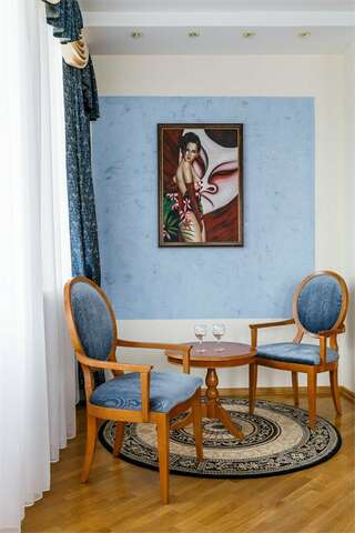 Гостиница Платан Краснодар "Люкс семейный" трехкомнатный-6