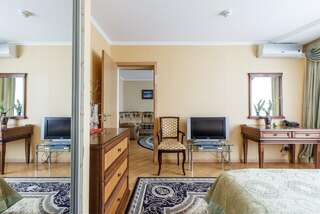 Гостиница Платан Краснодар Двухкомнатный "Люкс"-8