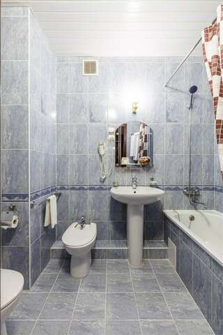 Гостиница Платан Краснодар "КОМФОРТ" (Две раздельные кровати)-7